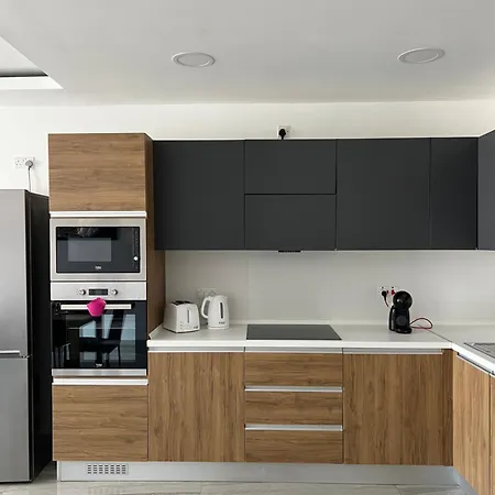 Number 8 St. Julian's