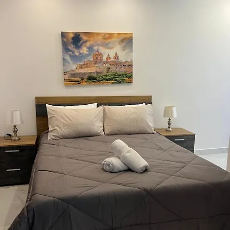 Number 8 Apartament