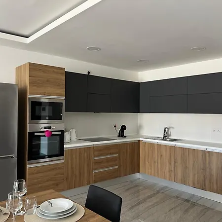 Number 8 * Saint Julian's